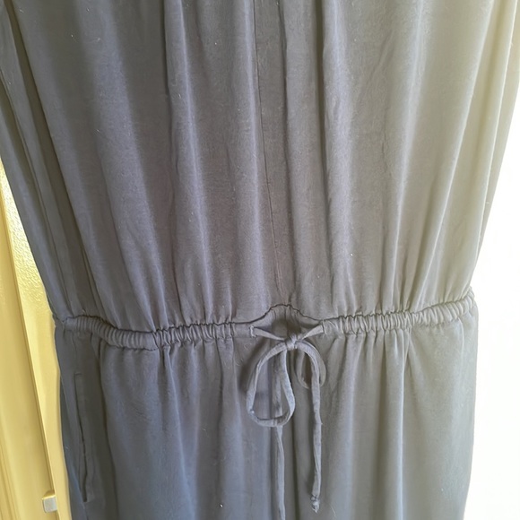 Banana Republic Navy Blue t-shirt type dress. Size medium - Picture 3 of 7